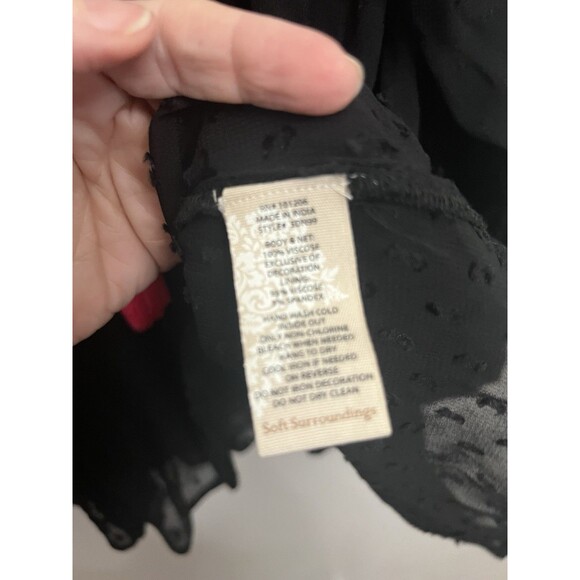 Soft Surroundings Black Tunic Top Floral Embroidered Beaded 2X Balloon Sleeve - Picture 8 of 9